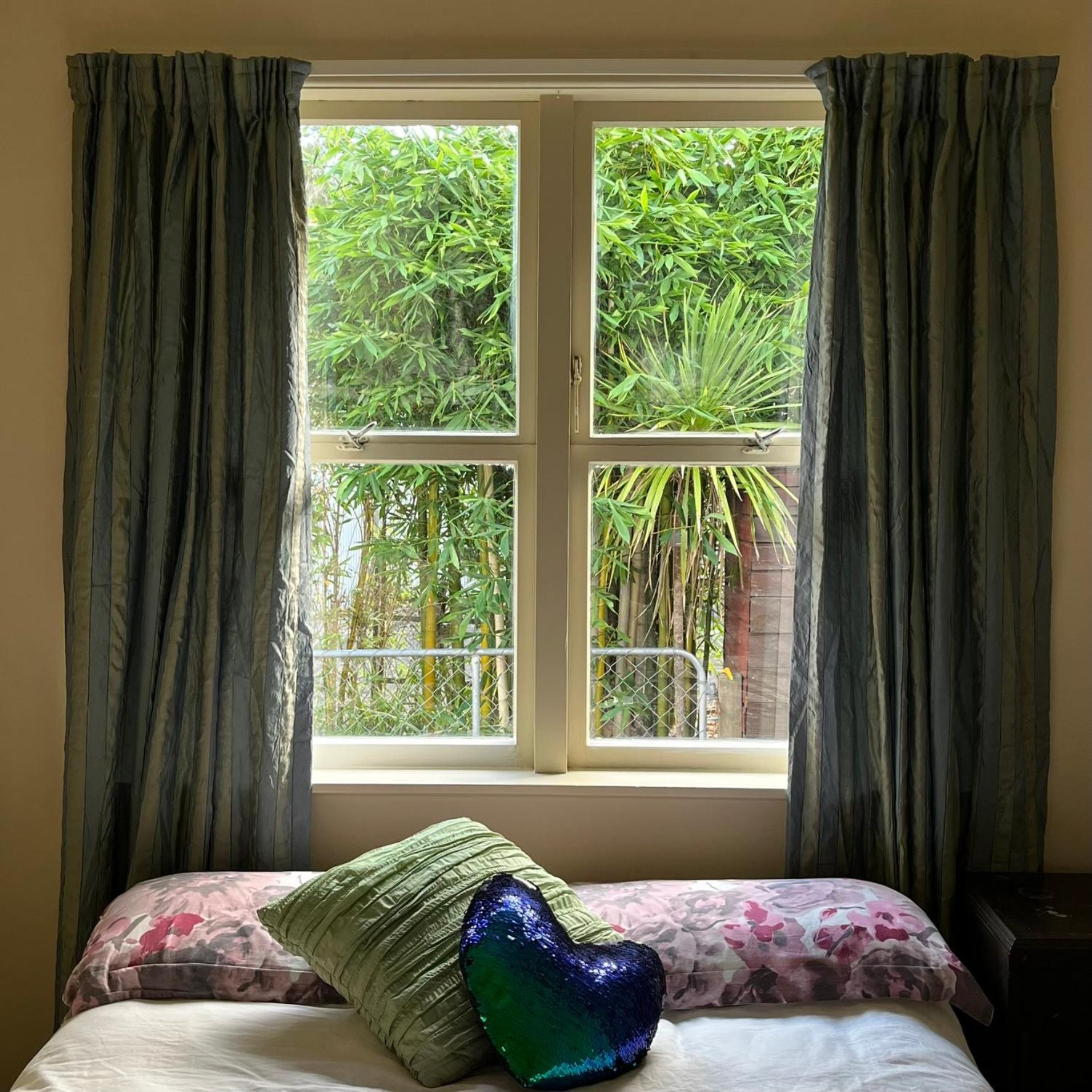 Peaceful Green Bay Charmer Auckland Exterior foto